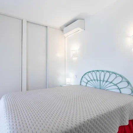 Rez 65m² 5 Min Centre Plages Appartement