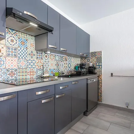 Rez 65m² 5 Min Centre Plages Appartement